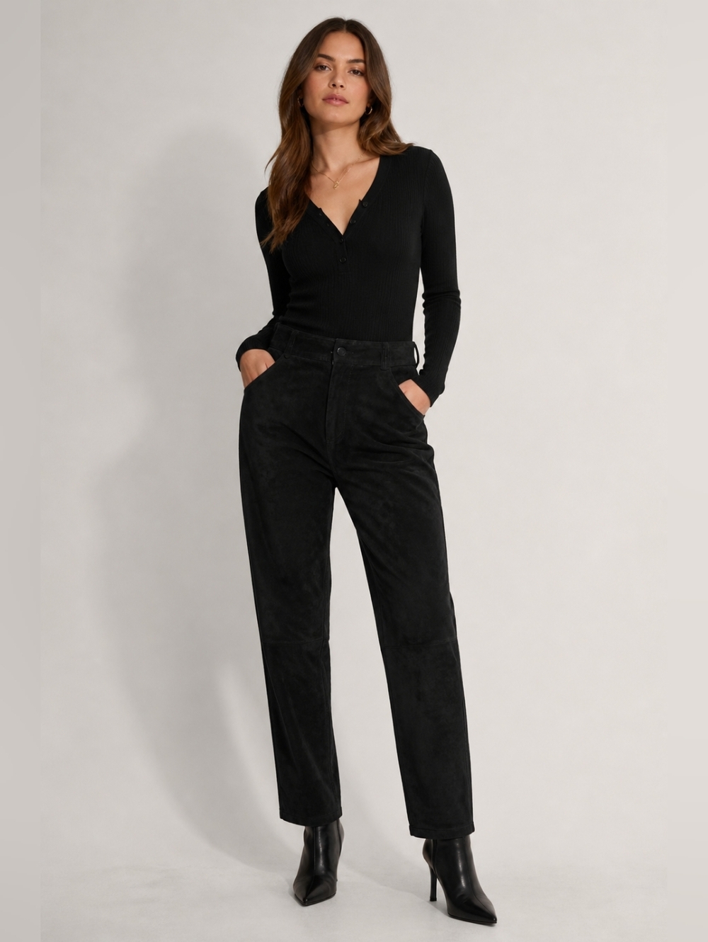Brandon Thomas Suede Leather Black High Rise Women's Pants. Size 14.